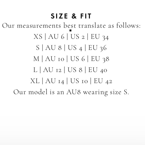 Chasing Unicorns Good Times, Bad Times Silk Crepe,
Lace + Ruffle Blouse
Mauve - Picture 5 of 5